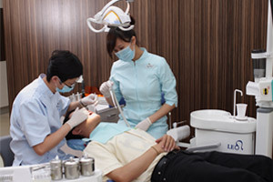 Jay Young Dental Clinic